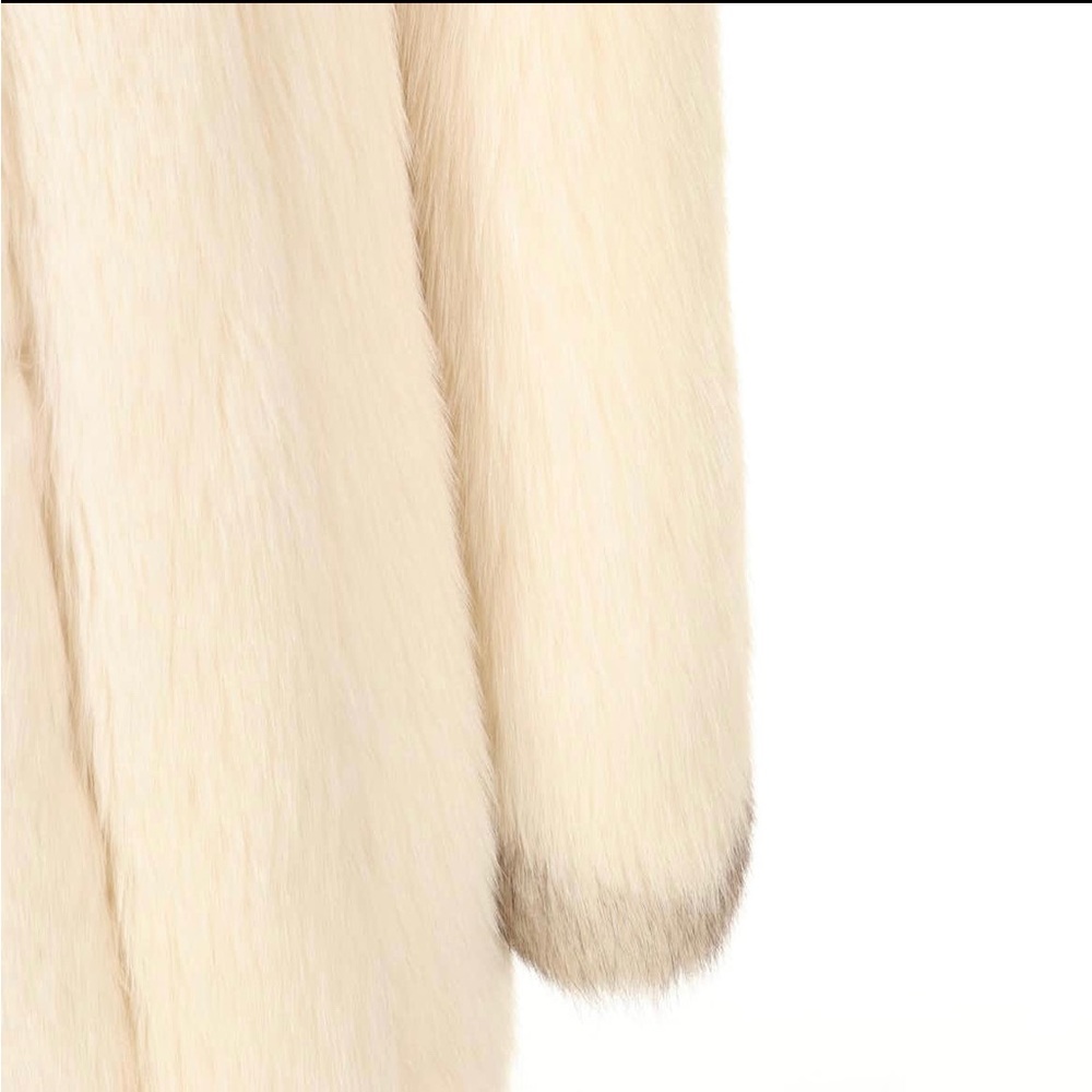 Blue Fox Fur Coat - Picture 5 of 9